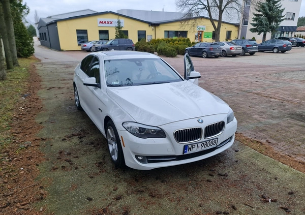 BMW Seria 5 cena 55350 przebieg: 210000, rok produkcji 2013 z Łazy małe 106